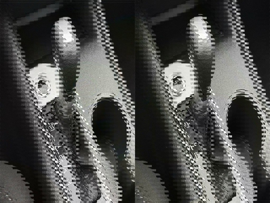 Used 2025 Nissan Altima 2.5 SV image 15