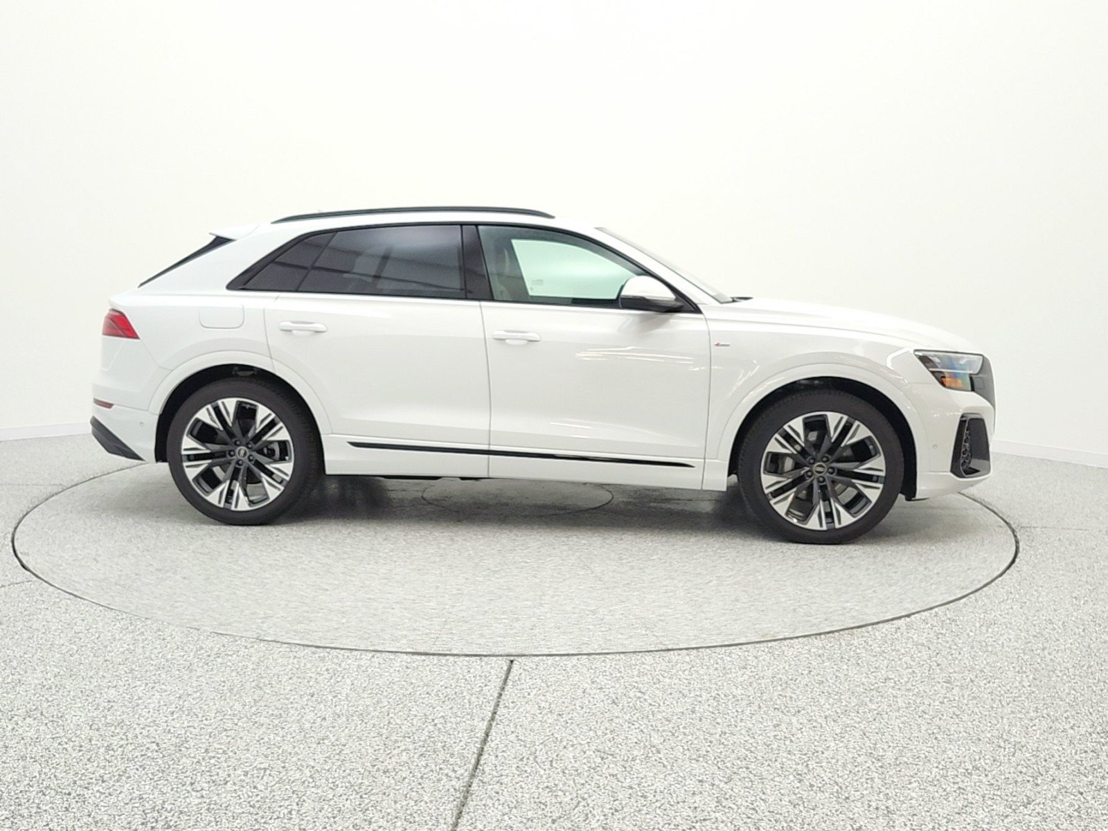 New 2026 Audi Q8 Prestige AWD/4WD image 4