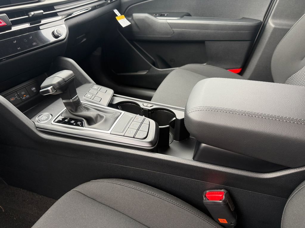 New 2026 Kia Sportage LX image 19