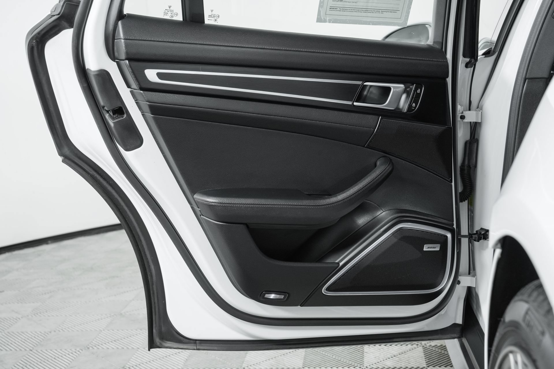 Used 2023 Porsche Panamera Platinum Edition RWD image 83