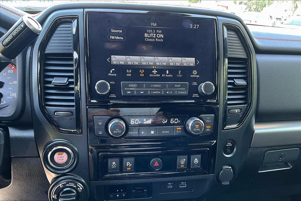 Used 2023 Nissan Titan PRO-4X w/ Pro-4x Convenience Package AWD/4WD image 16
