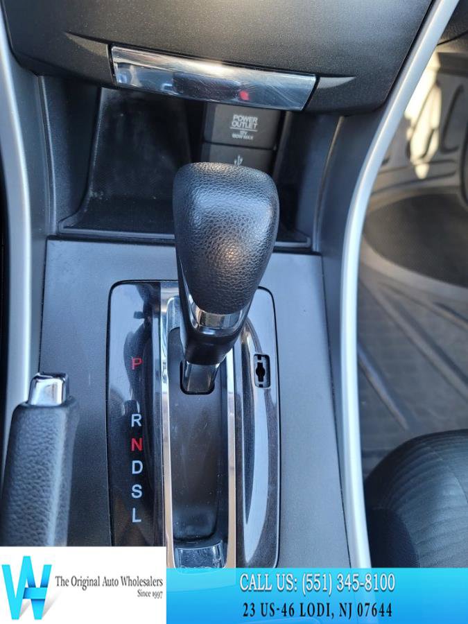 Used 2015 Honda Accord LX image 18