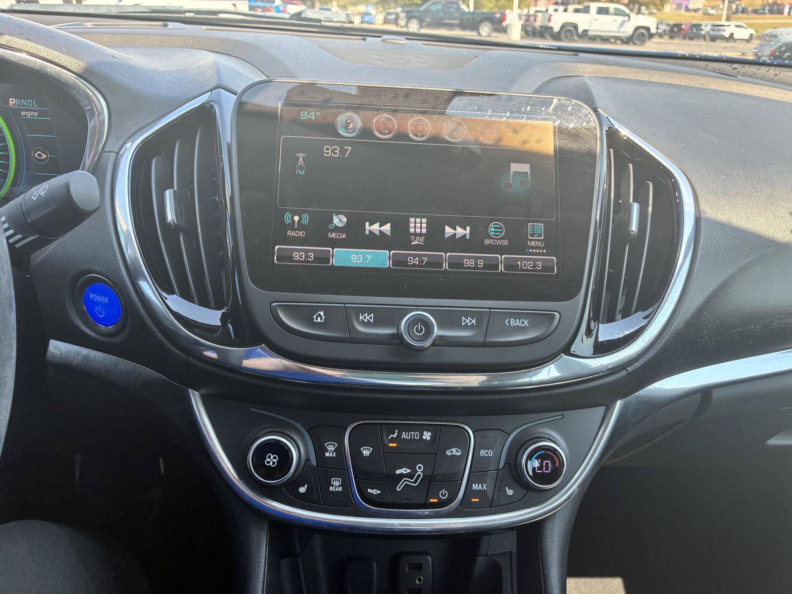 Used 2017 Chevrolet Volt Premier w/ Driver Confidence II Package FWD image 16