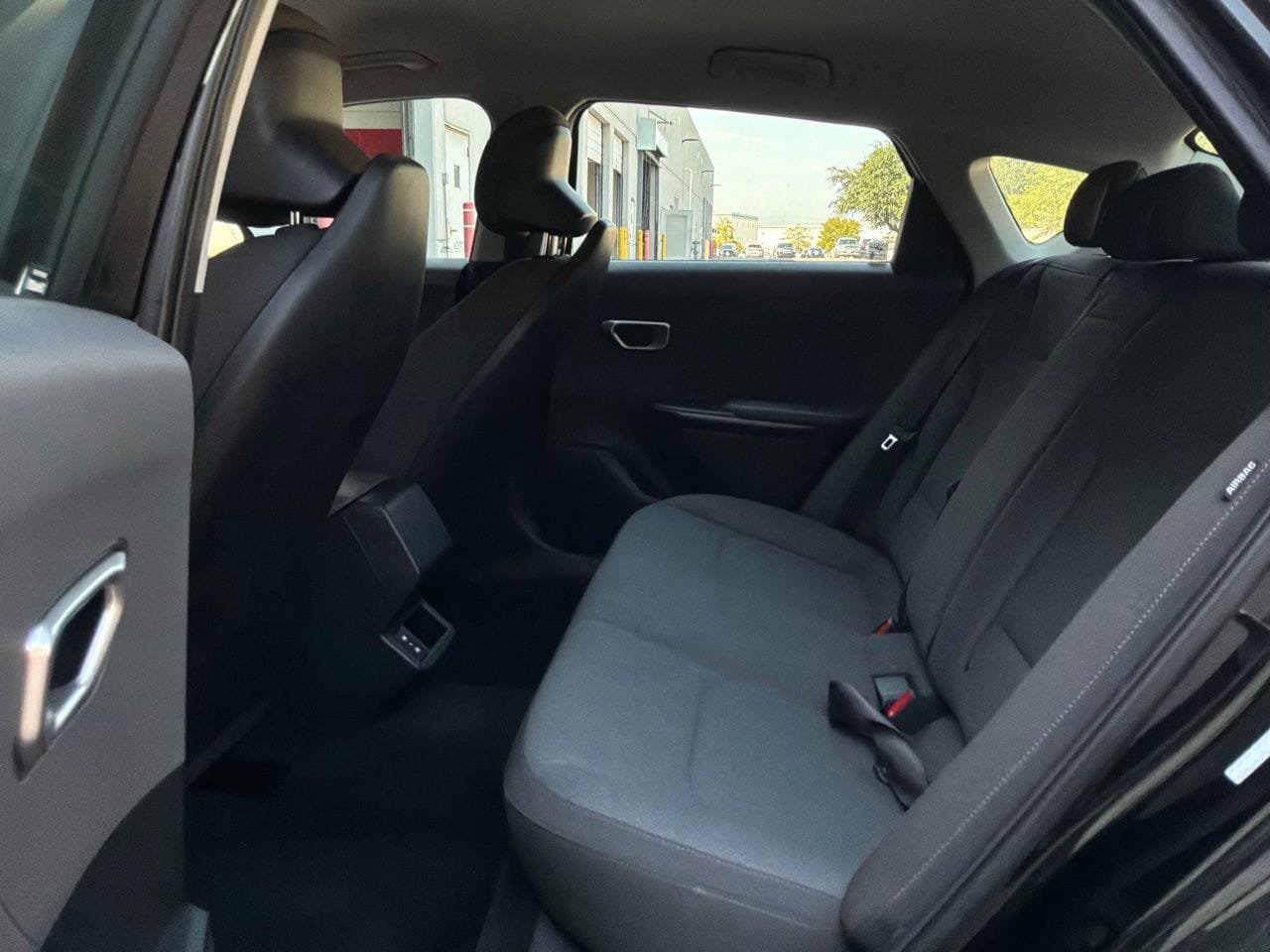 Used 2025 Kia K4 FWD image 12