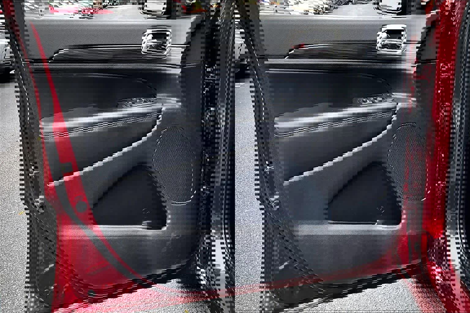 Used 2022 Jeep Grand Cherokee Laredo X image 21