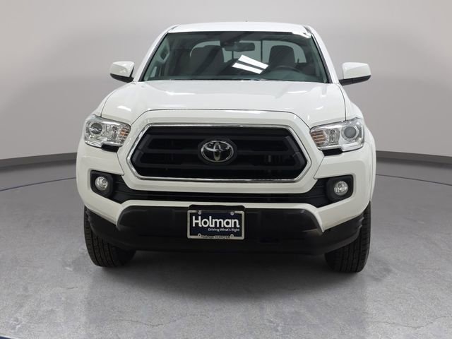Certified 2022 Toyota Tacoma SR5 image 2