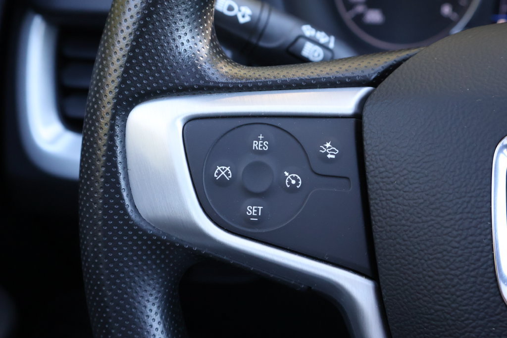 Certified 2023 GMC Terrain SLE w/ Driver Convenience Package FWD image 29