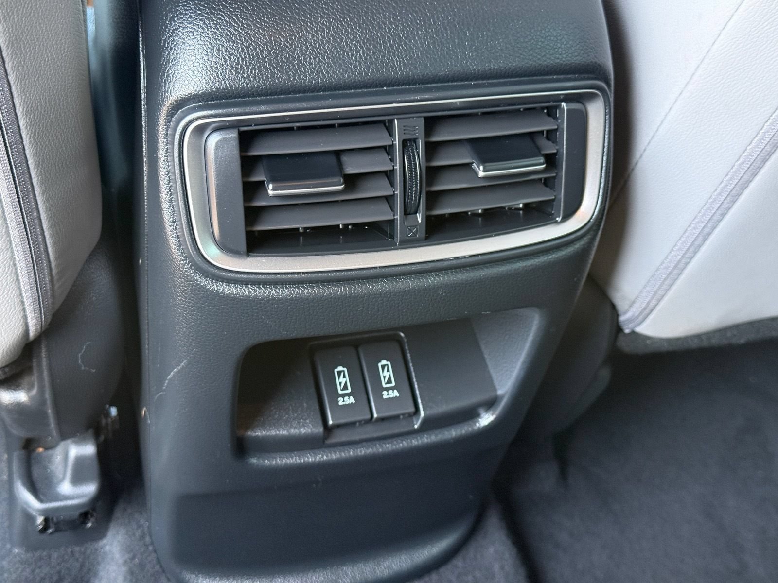 Used 2022 Honda CR-V Touring image 30