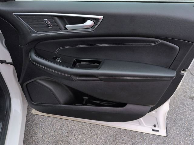 Used 2017 Ford Edge Titanium w/ Equipment Group 301A image 36