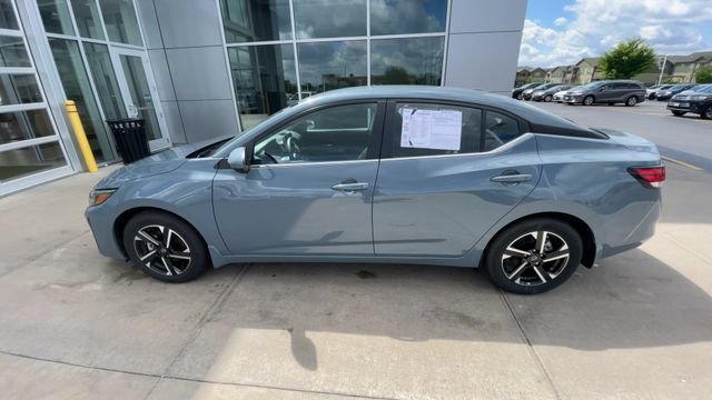 Used 2025 Nissan Sentra SV w/ Trunk Package FWD image 7