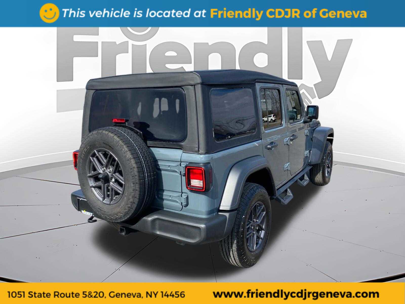 Used 2025 Jeep Wrangler Sport S image 5