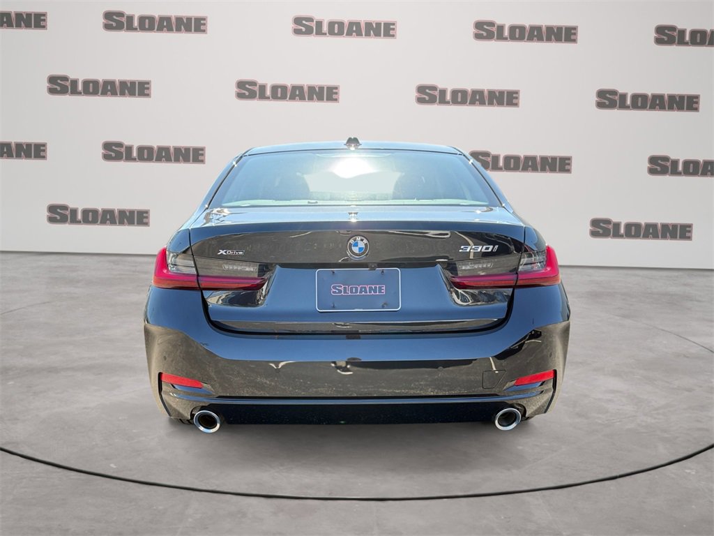 Certified 2025 BMW 330i xDrive Sedan w/ Premium Package image 4