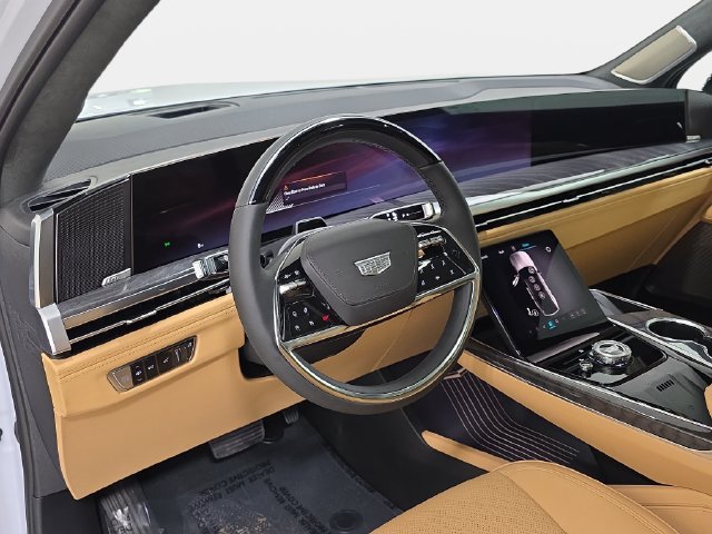 New 2026 Cadillac Escalade IQL Sport 2 w/ LPO, Floor Liner Package AWD/4WD image 13