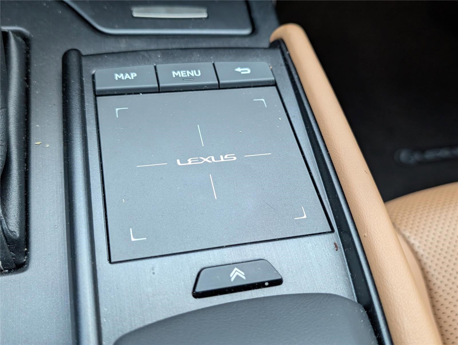 Used 2019 Lexus ES 350 w/ Premium Package FWD image 24