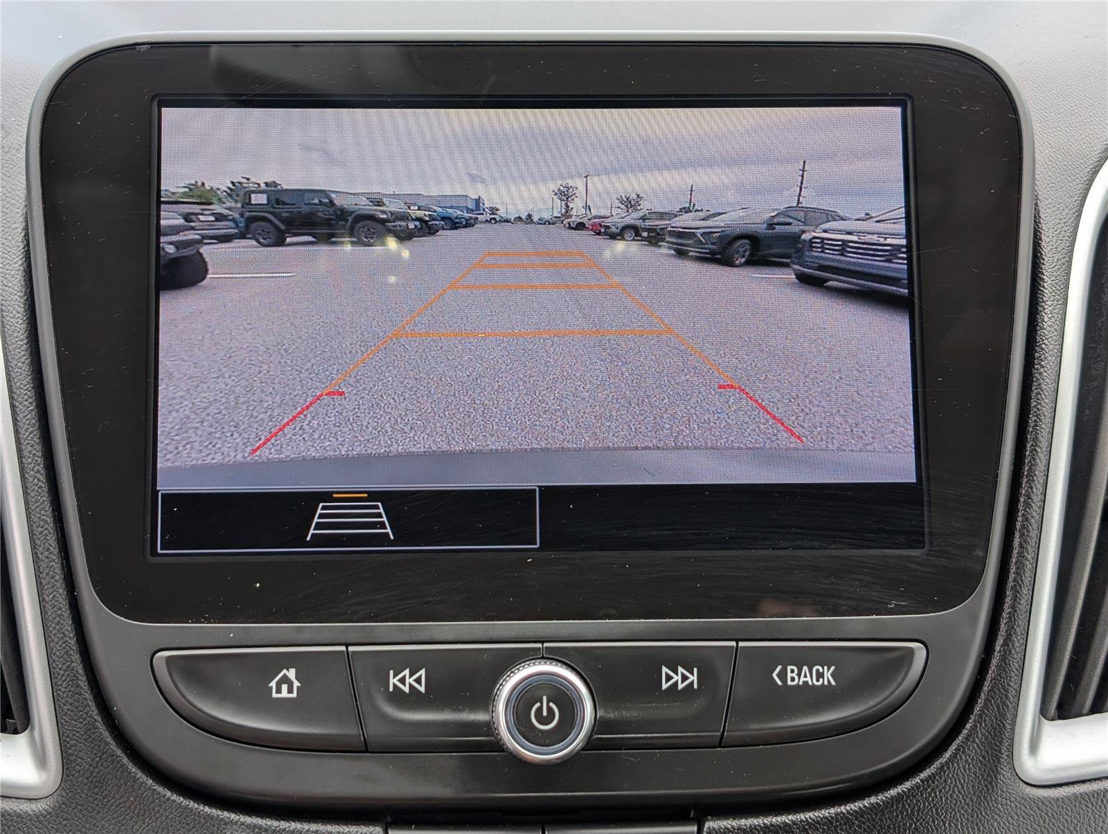 Used 2024 Chevrolet Malibu RS FWD image 28