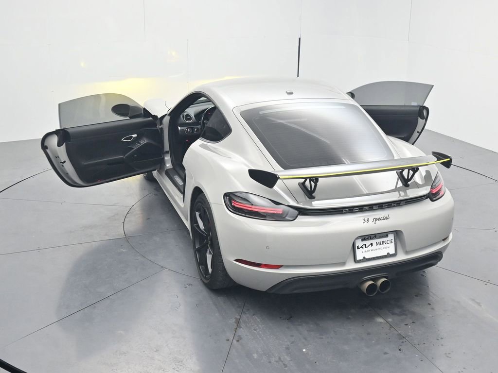 Used 2018 Porsche 718 Cayman S RWD image 52