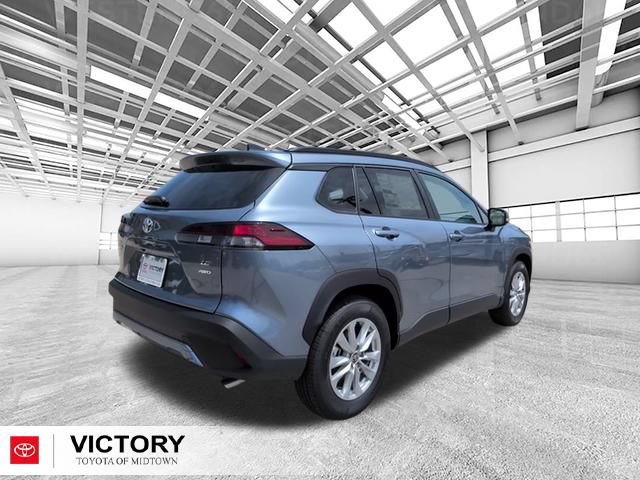 Used 2026 Toyota Corolla Cross LE w/ Moonroof Package AWD/4WD image 4