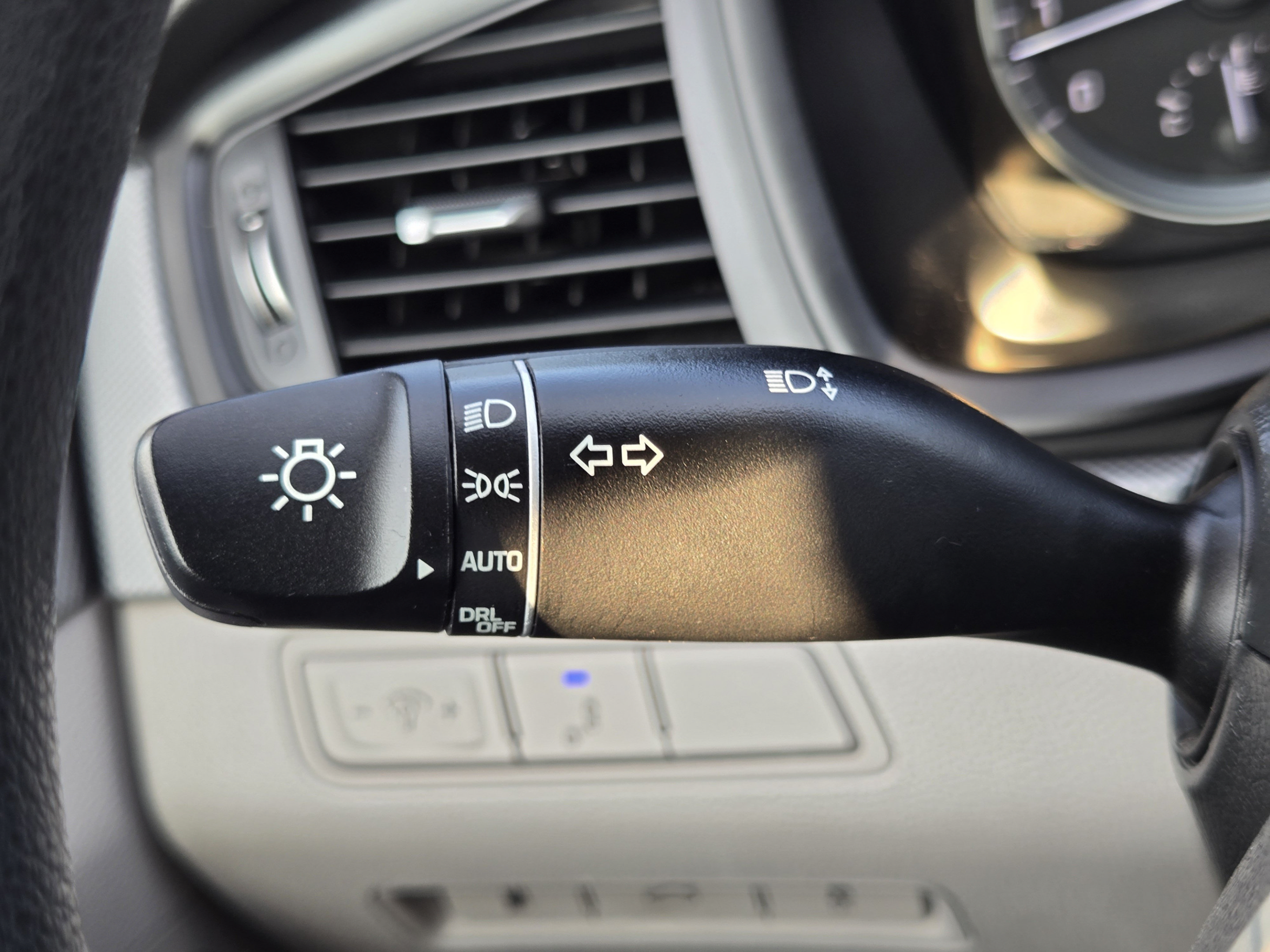 Used 2019 Hyundai Sonata ECO FWD image 18