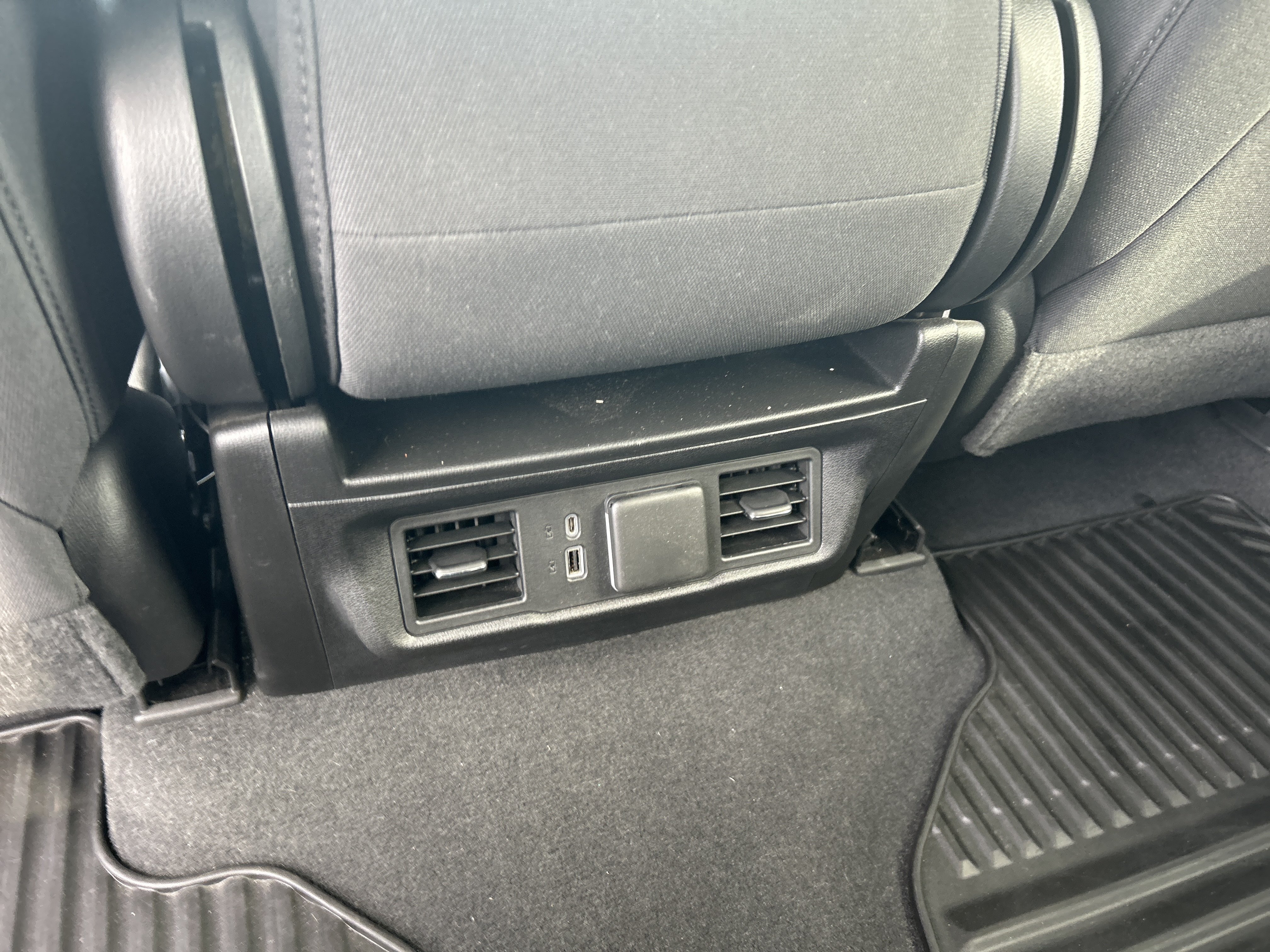 Used 2022 GMC Sierra 1500 Elevation AWD/4WD image 29