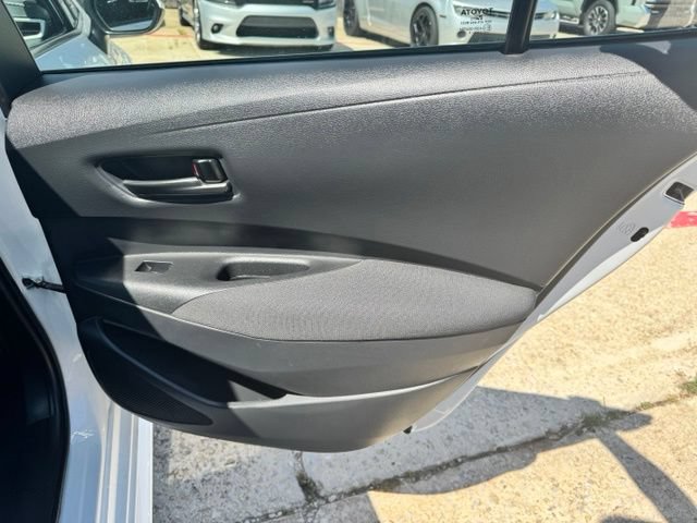 Used 2025 Toyota Corolla LE FWD image 16