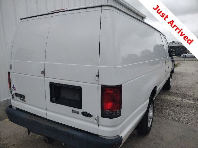 Used 2013 Ford E-250 and Econoline 250 Extended RWD image 9