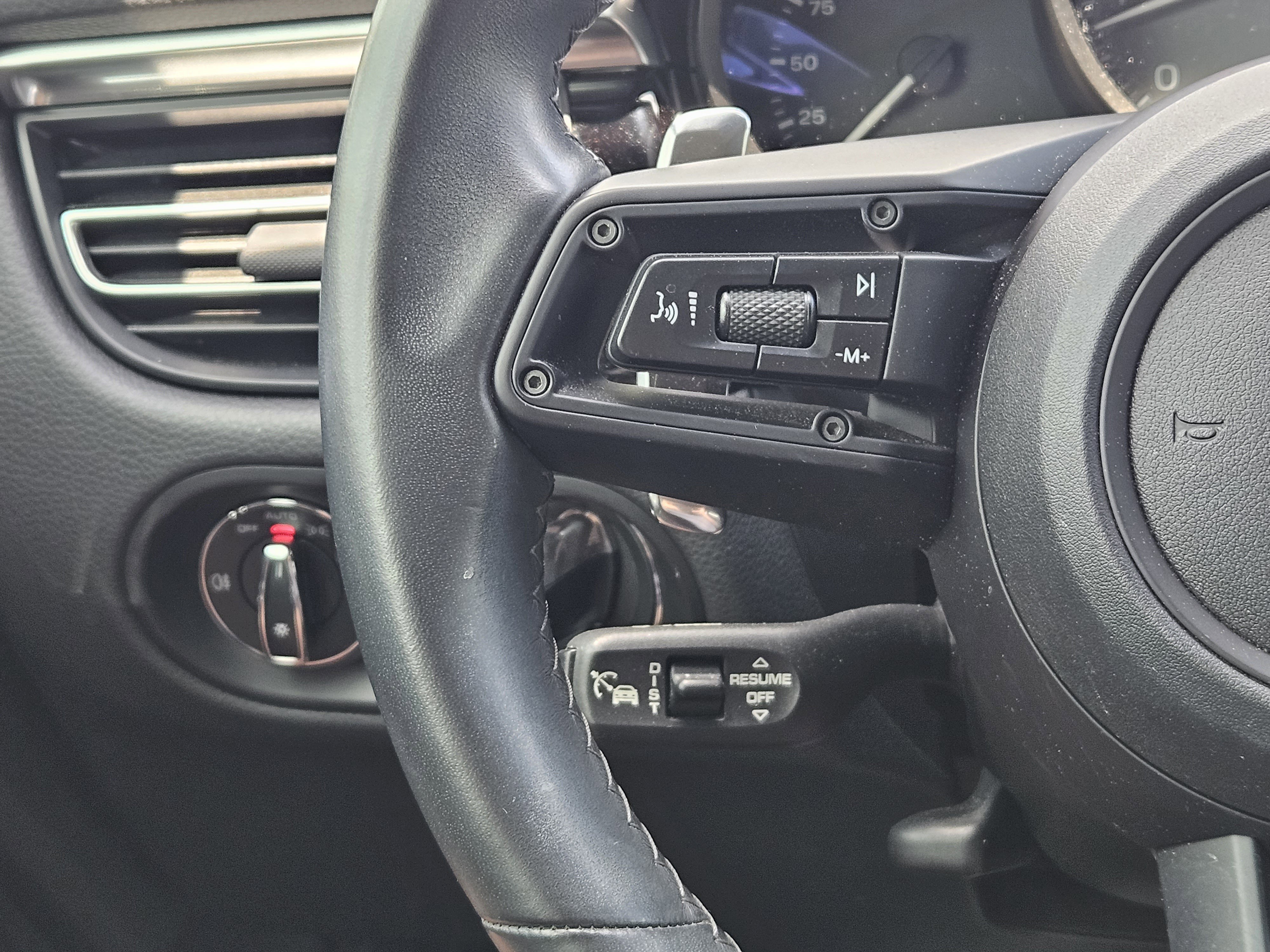 Used 2023 Porsche Macan S image 26