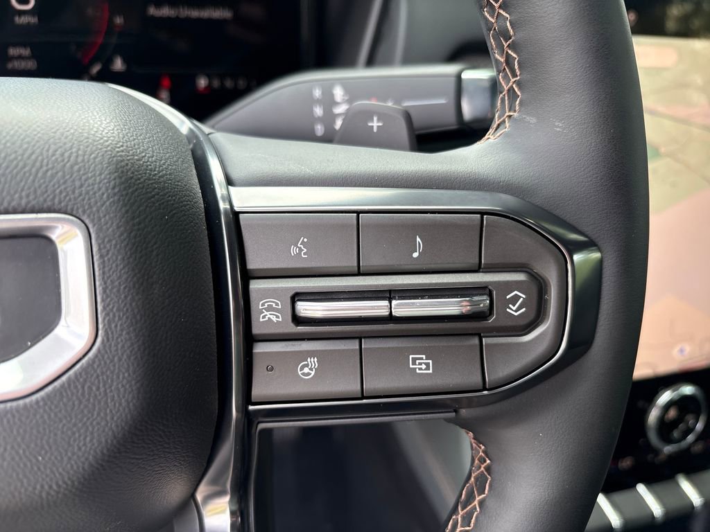 New 2026 GMC Terrain AT4 w/ LPO, Floor Liner Package AWD/4WD image 18