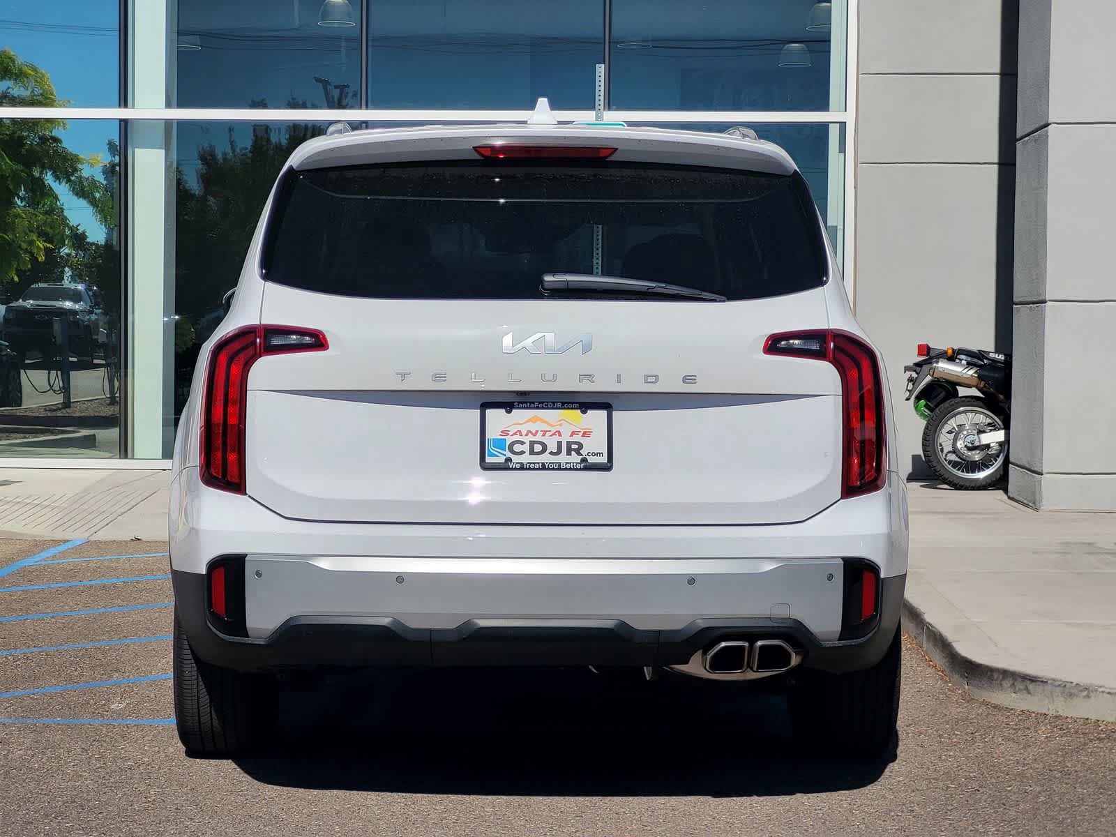 Used 2024 Kia Telluride S w/ S Sunroof Package FWD image 6