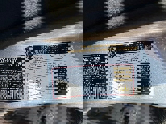 Used 2014 Mercedes-Benz C 350 Sport image 12