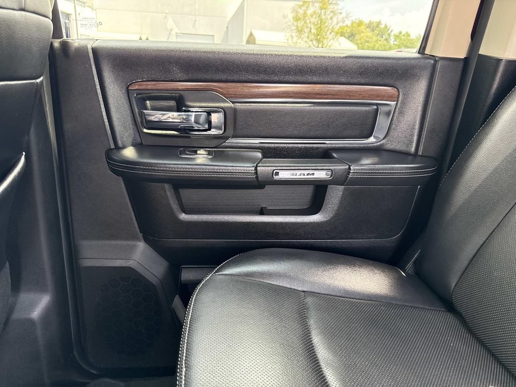 Used 2017 RAM 2500 Longhorn w/ Convenience Group RWD image 19