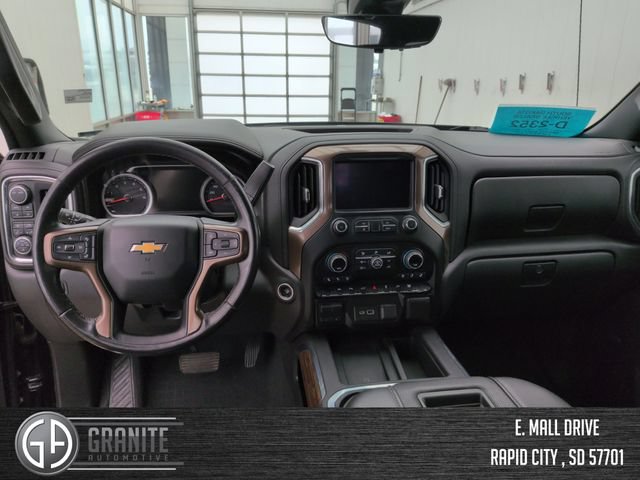 Used 2021 Chevrolet Silverado 1500 High Country w/ Technology Package AWD/4WD image 13