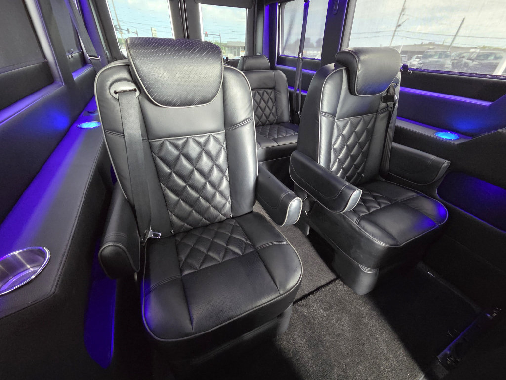 Used 2023 RAM ProMaster 3500 w/ Premium Appearance Group FWD image 32