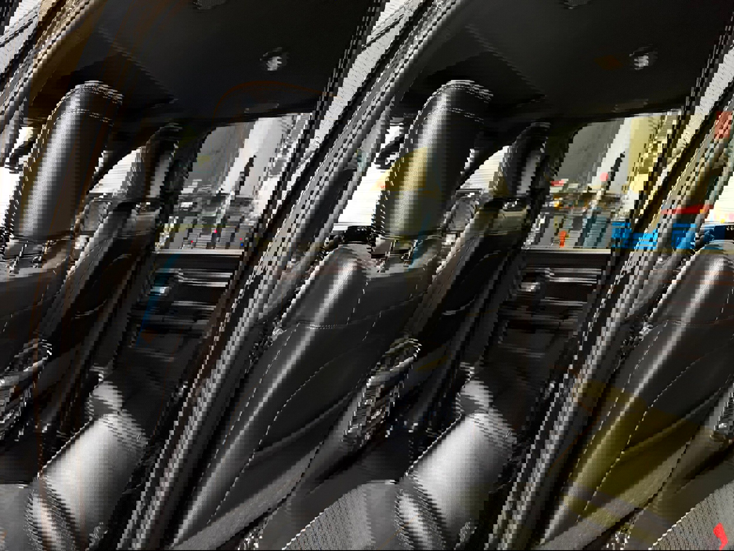 Used 2023 RAM 2500 Laramie w/ Night Edition image 35