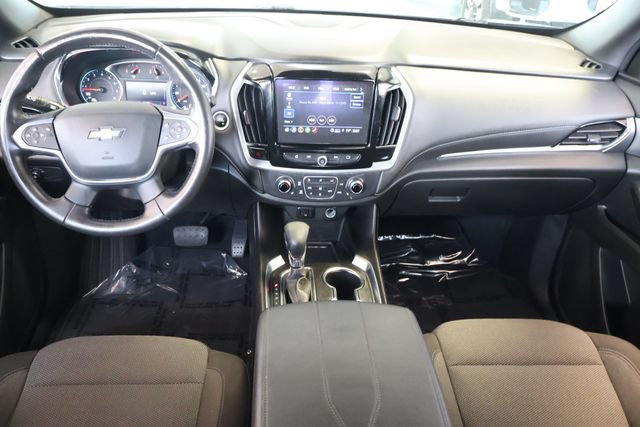 Used 2022 Chevrolet Traverse LT FWD image 17