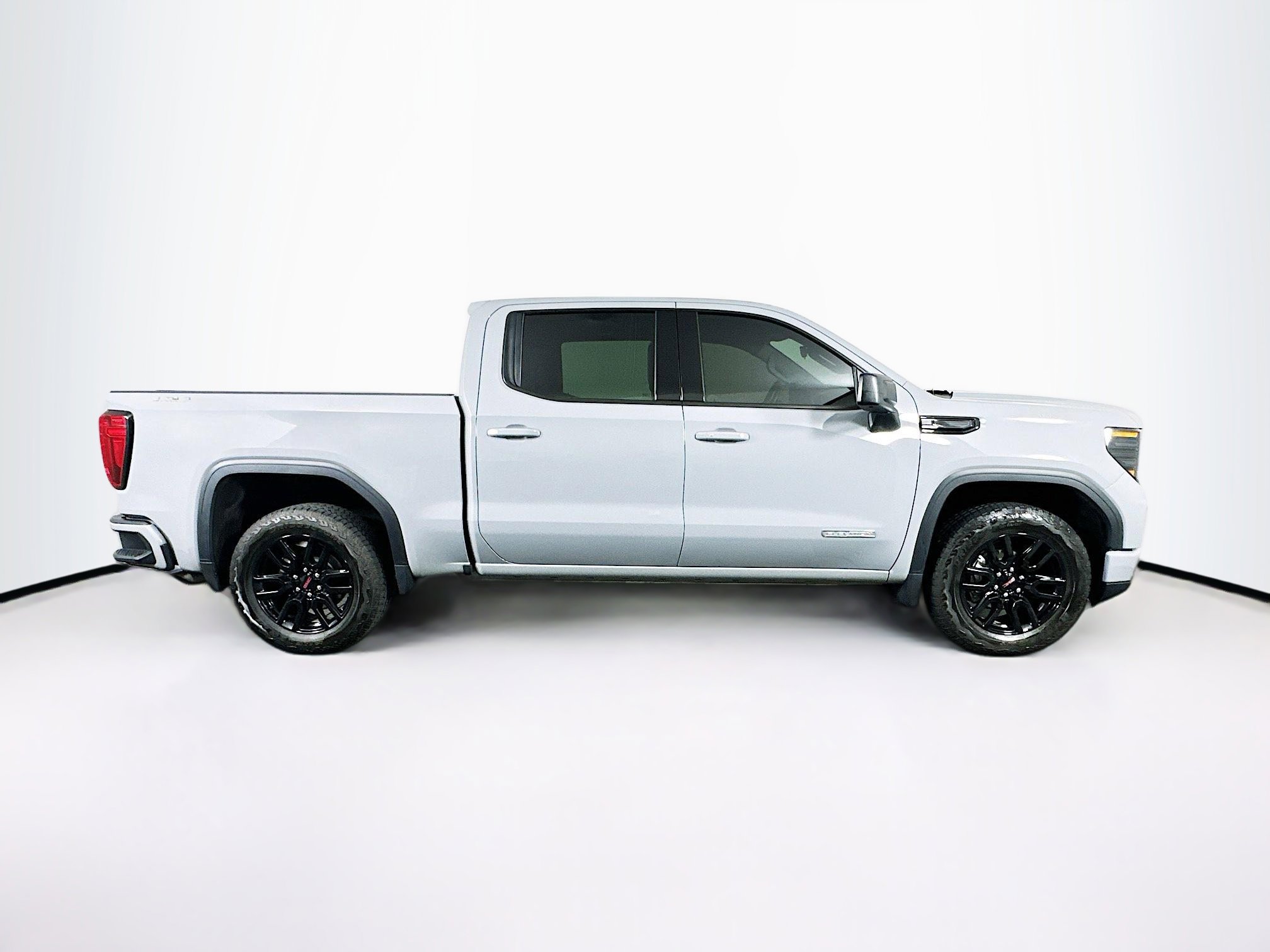 Used 2024 GMC Sierra 1500 Elevation AWD/4WD image 10