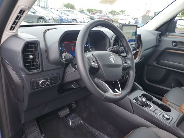 Used 2024 Ford Bronco Sport Outer Banks w/ Tech Package AWD/4WD image 20