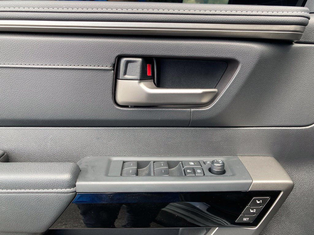 Certified 2026 Toyota Tundra Limited AWD/4WD image 13