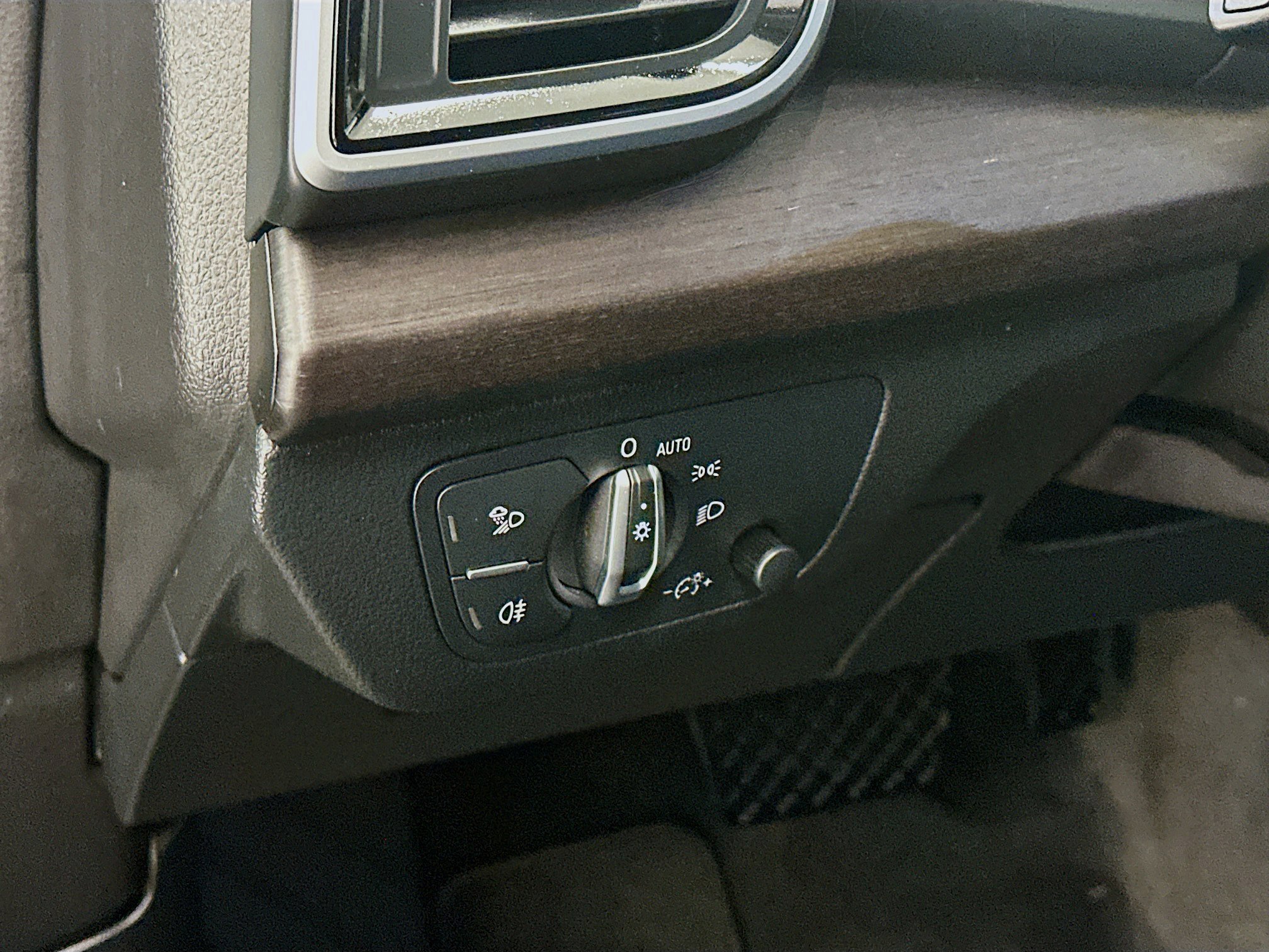 Used 2023 Audi Q5 2.0T Premium Plus w/ Premium Plus Package image 17