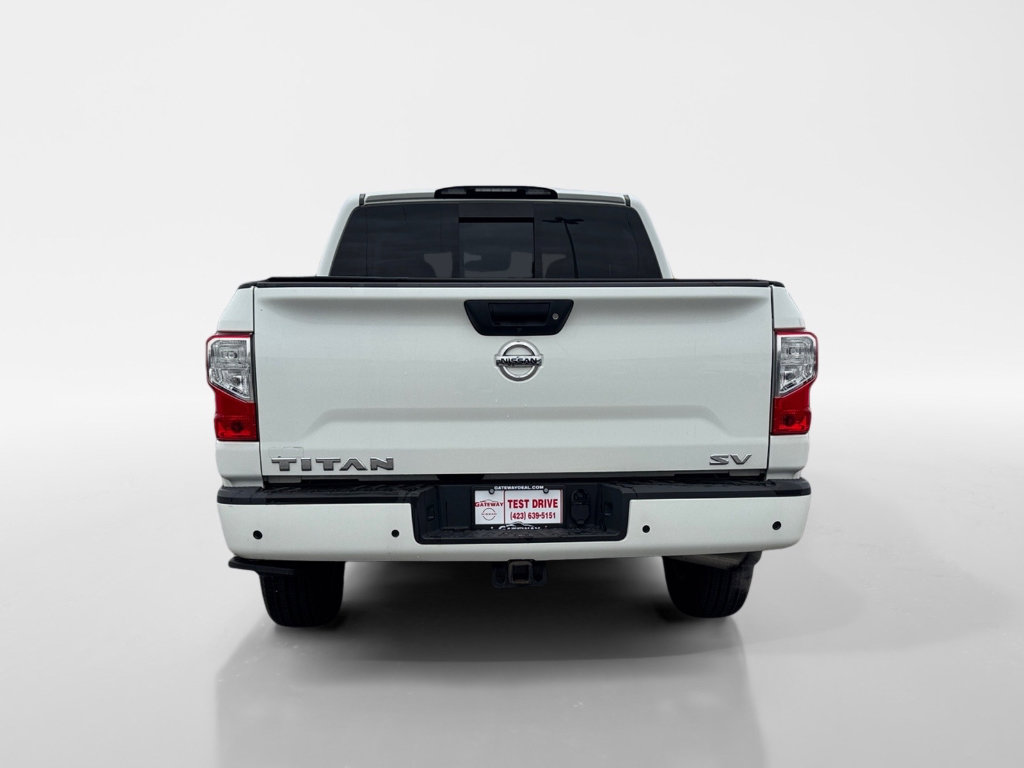 Used 2020 Nissan Titan SV w/ SV Convenience Package image 5