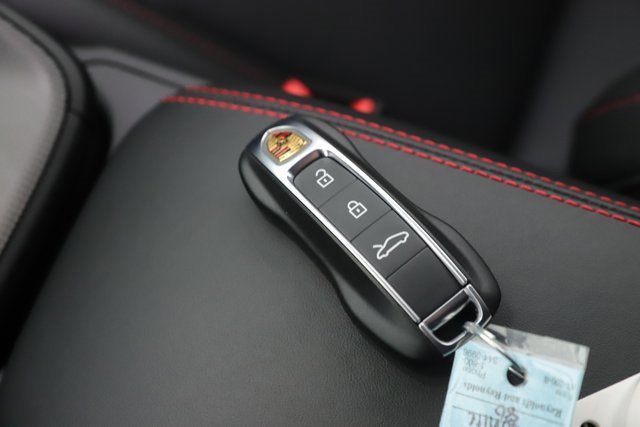 Used 2026 Porsche 911 Targa 4 GTS image 3