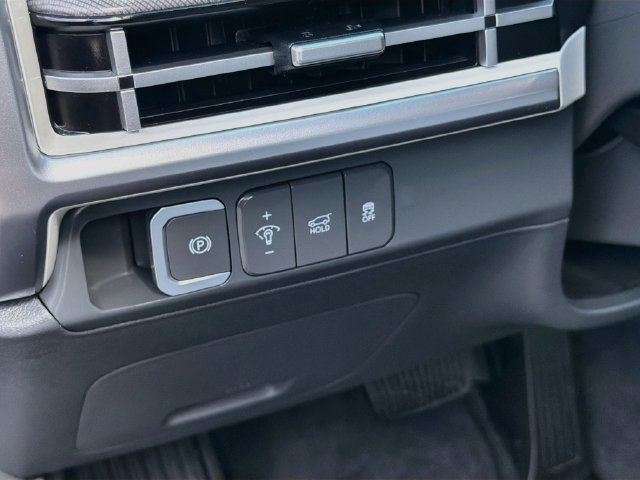 Certified 2026 Hyundai Santa Fe SEL FWD image 11