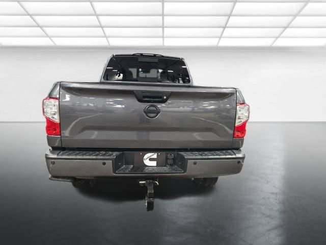 Used 2019 Nissan Titan SV w/ SV Convenience Package image 6