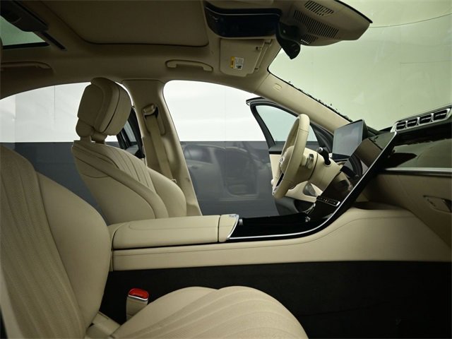 Used 2022 Mercedes-Benz S 580 4MATIC Sedan w/ Rear Seat Package image 37