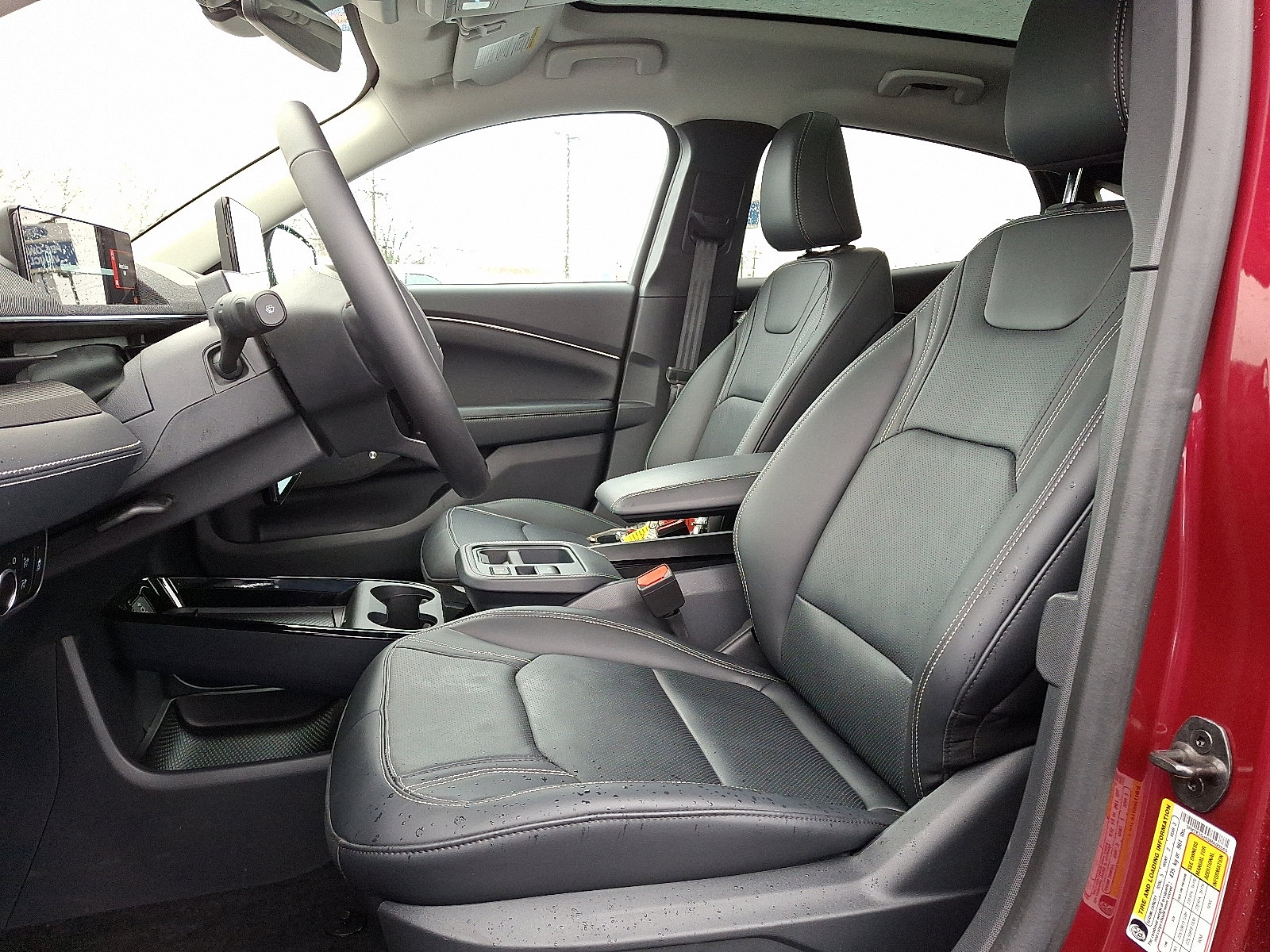 Used 2025 Ford Mustang Mach-E Premium image 14