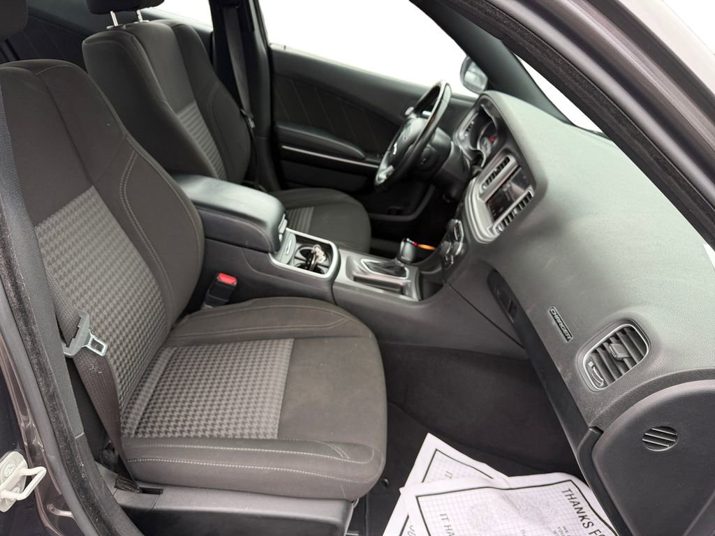Used 2023 Dodge Charger SXT image 17
