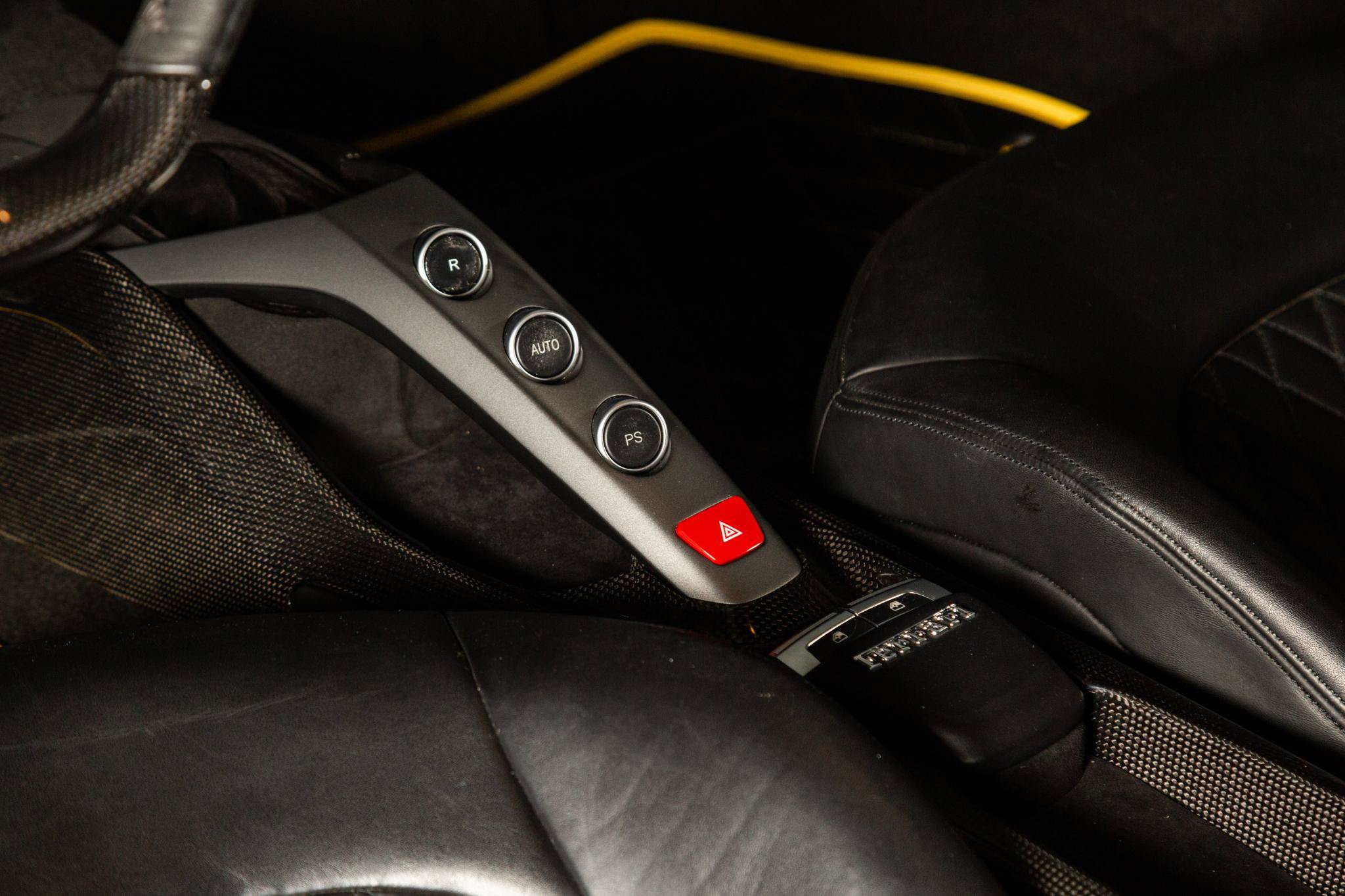 Used 2016 Ferrari 488 GTB RWD image 38