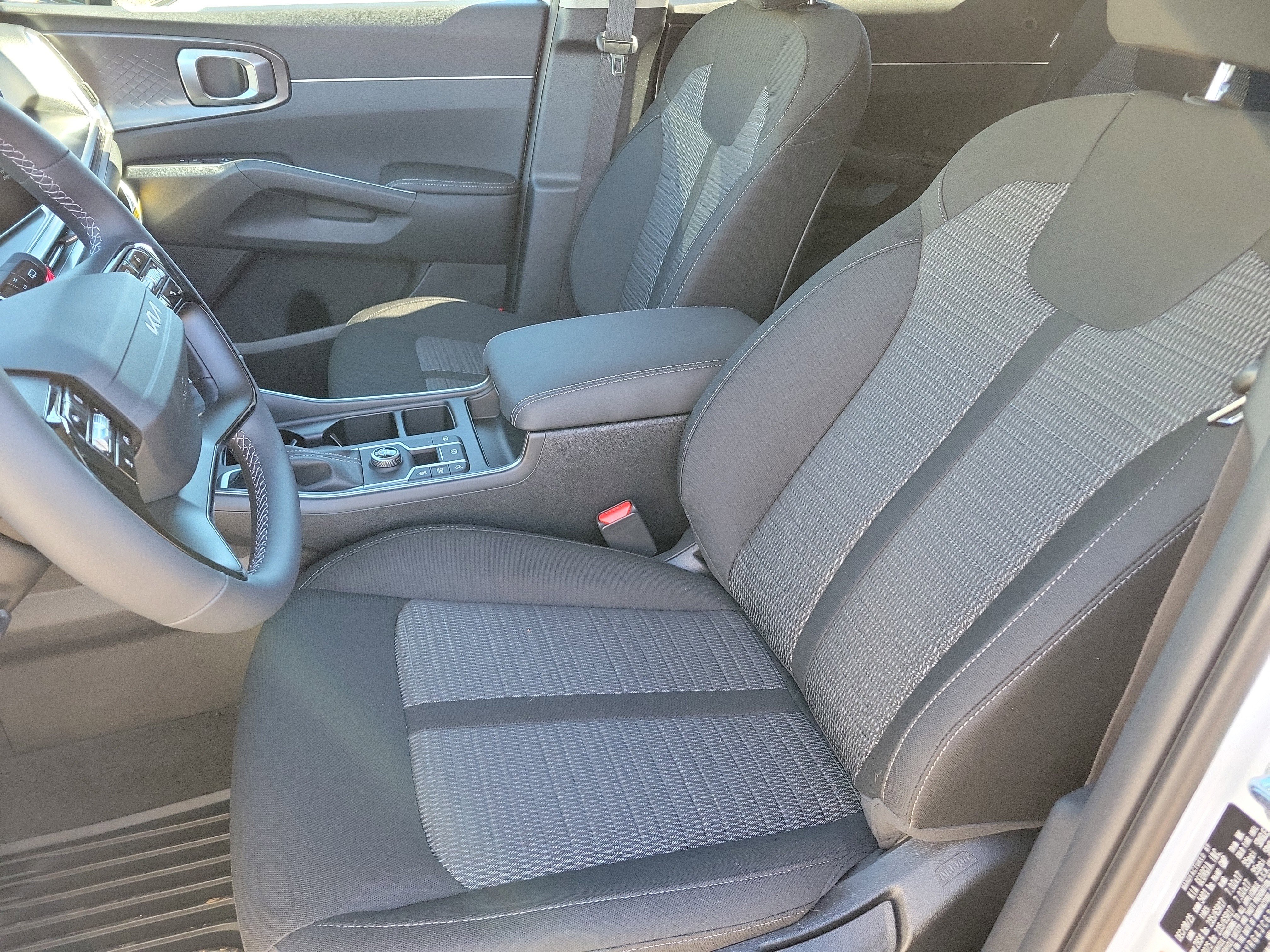 New 2026 Kia Sorento LX image 4