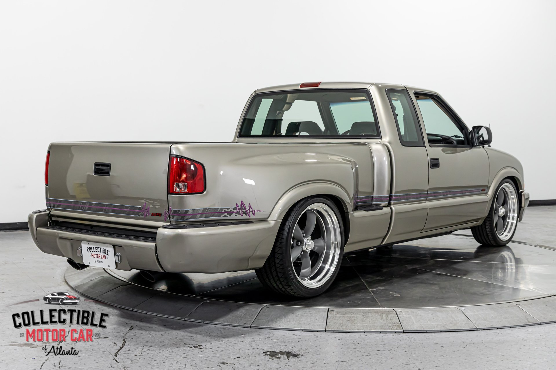 Used 2000 Chevrolet S10 Pickup LS w/ Preferred Equipment Group RWD image 19