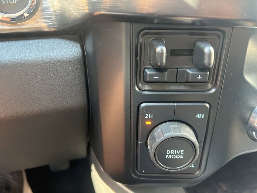 Used 2024 Ford F250 Lariat image 58