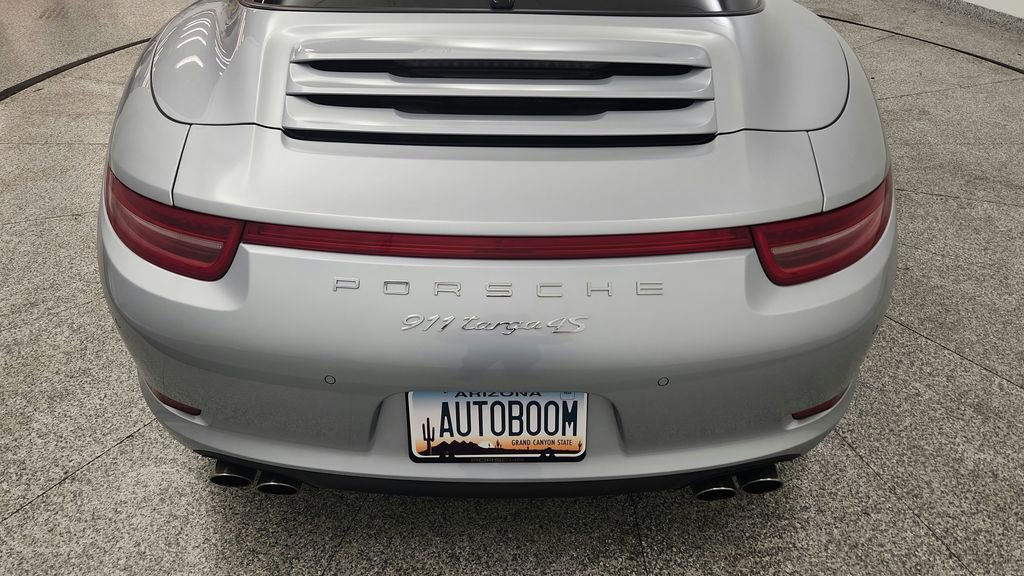 Used 2015 Porsche 911 Targa 4S AWD/4WD image 12